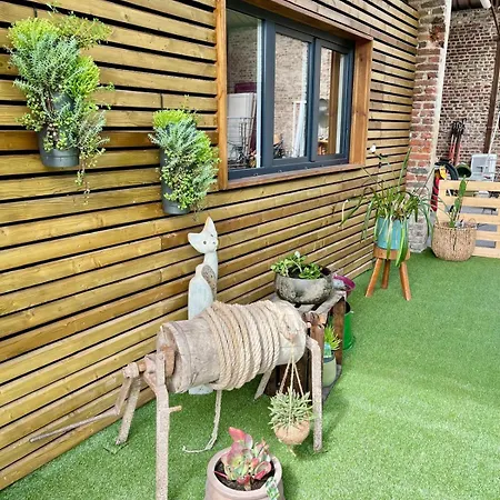 Confortable Et Accessible Apartment