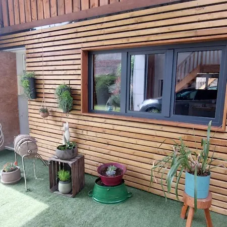 Confortable Et Accessible Apartment Pelves
